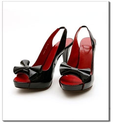shoescach_1132_1193243589.jpg